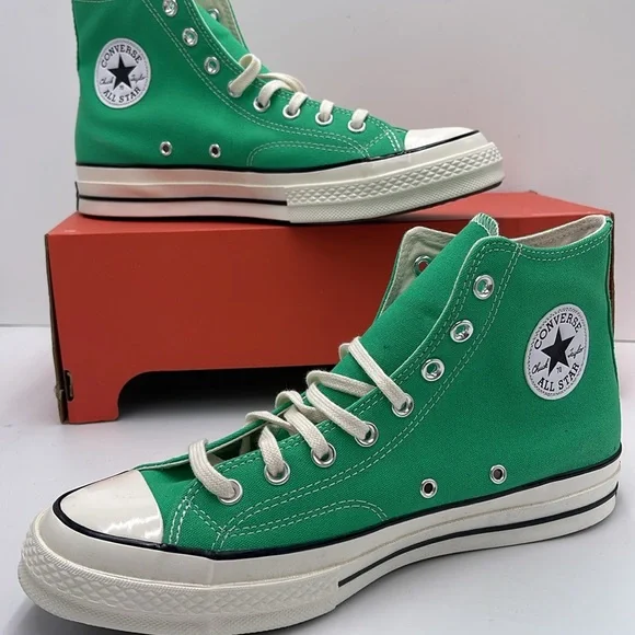 Converse Men’s Emerald High-Top Sneakers A08613F
CHUCK 70 HI
APEX GREEN/EGRET/BL - Picture 15 of 16
